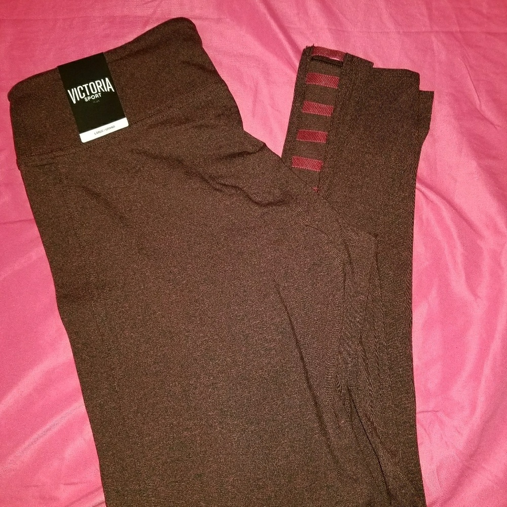 Sold** Victoria's Secret Burgundy Capris